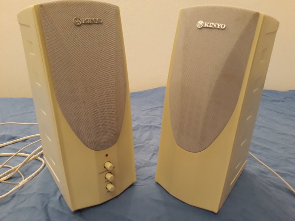 KINYO PS - 552 Multimedia Speaker System, 22 W