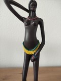 Africká žena socha
